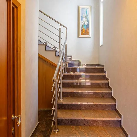 1 Bedroom In Bogovici アパート マリンスカ