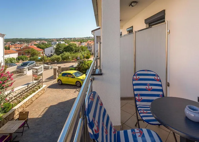1 Bedroom In Bogovici דירה
